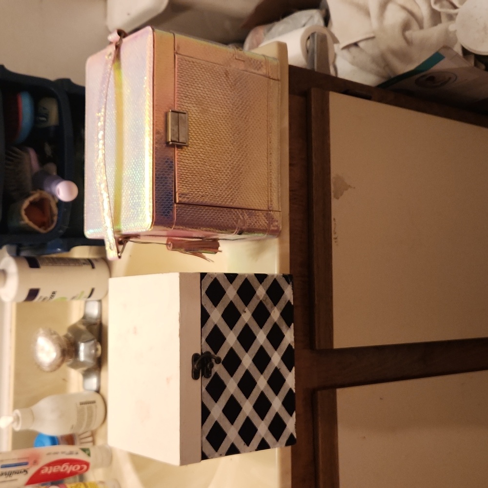 Makeup Boxes